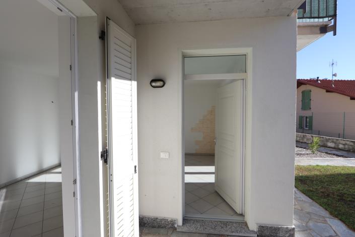 Image No.12-Appartement de 2 chambres à vendre à Lenno