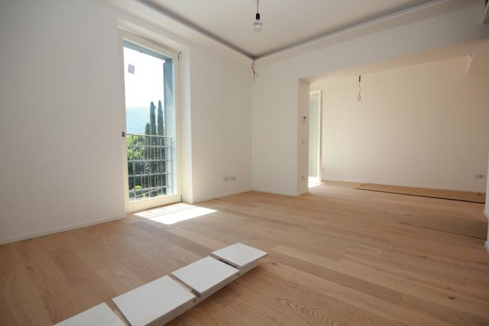 Image No.10-1 Bed Apartment for sale