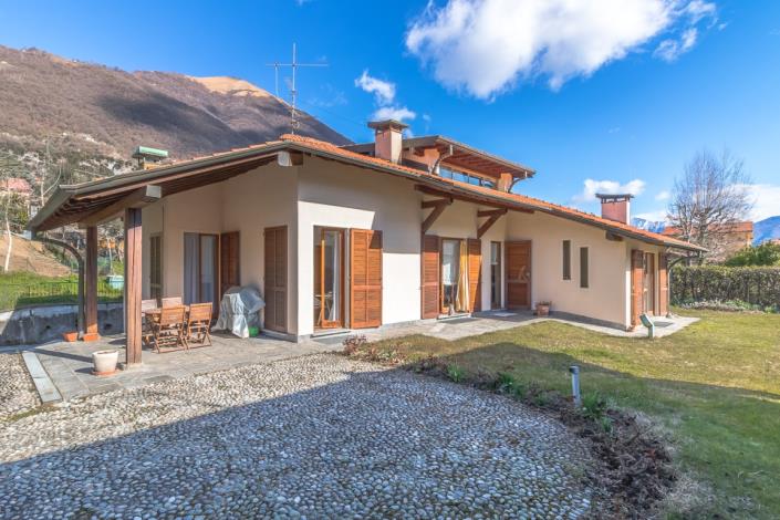 Image No.1-Villa / Détaché de 4 chambres à vendre à Tremezzina