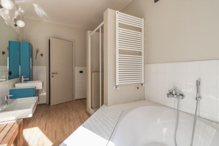 Image No.32-Appartement de 4 chambres à vendre à Dongo