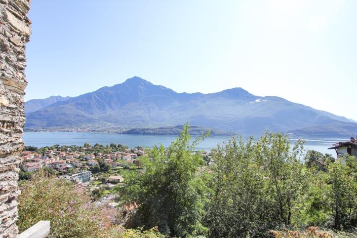 Image No.2-Maison de 2 chambres à vendre à Domaso