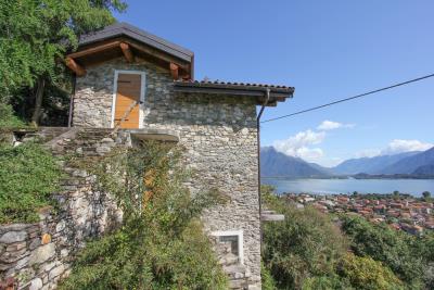 Maison de 2 chambres à vendre à Domaso