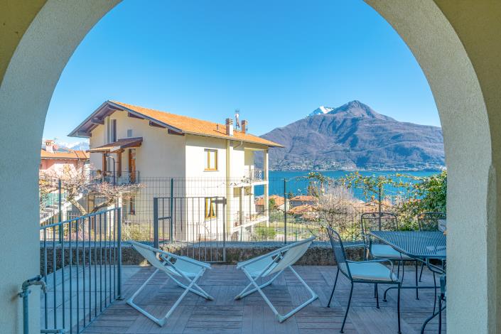 Image No.5-Appartement de 2 chambres à vendre à Pianello Del Lario