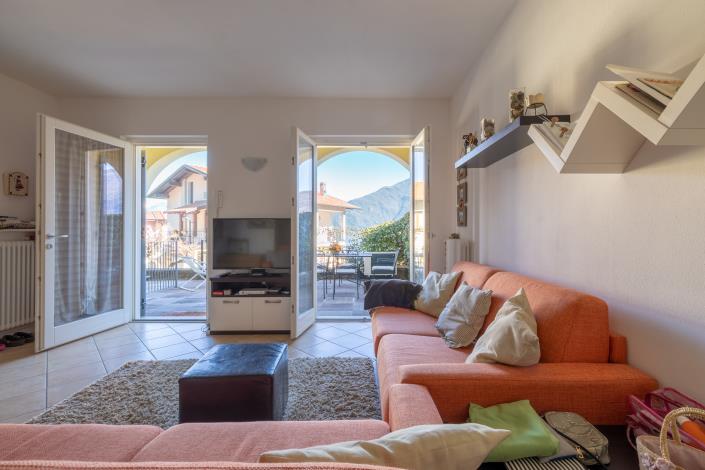 Image No.8-Appartement de 2 chambres à vendre à Pianello Del Lario