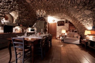 Maison de 3 chambres à vendre à Ossuccio