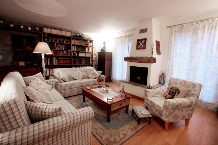 Image No.19-Maison de 3 chambres à vendre à Ossuccio