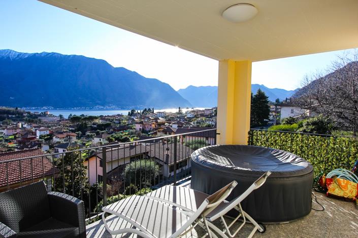 Image No.2-Appartement de 1 chambre à vendre à Tremezzina