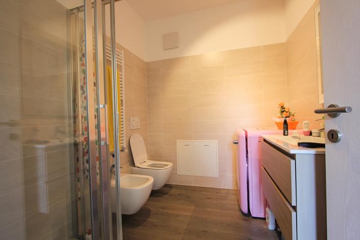 Image No.10-Appartement de 1 chambre à vendre à Tremezzina