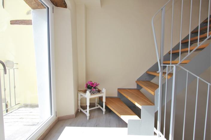 Image No.15-3 Bed House for sale