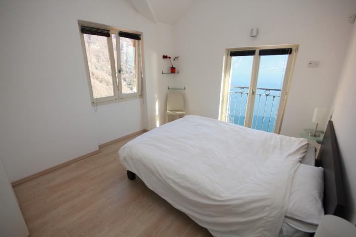 Image No.6-5 Bed Villa for sale