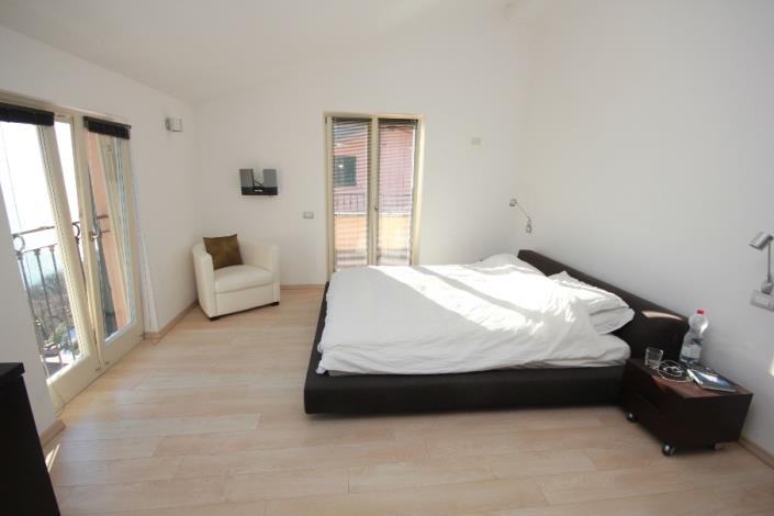 Image No.9-5 Bed Villa for sale