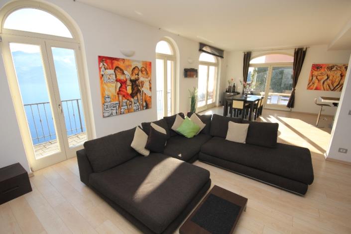 Image No.12-5 Bed Villa for sale