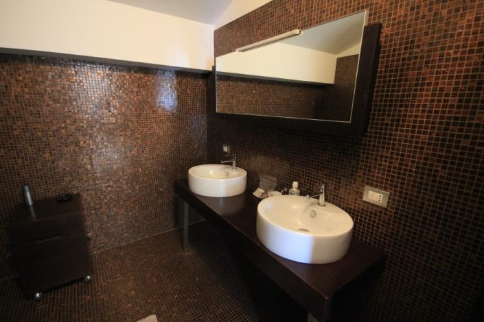 Image No.14-5 Bed Villa for sale