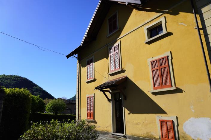 Image No.8-Villa / Détaché de 7 chambres à vendre à Casasco Intelvi