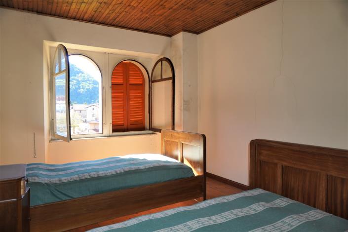 Image No.10-Villa / Détaché de 7 chambres à vendre à Casasco Intelvi