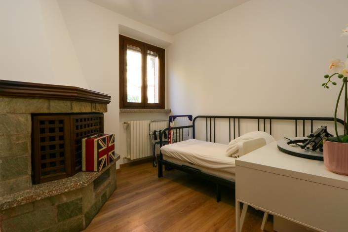 Image No.8-7 Bed House/Villa for sale