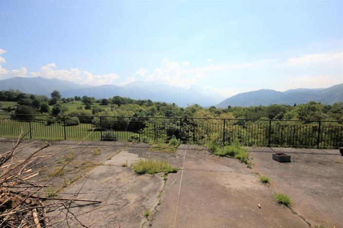 Image No.5-2 Bed Country House for sale