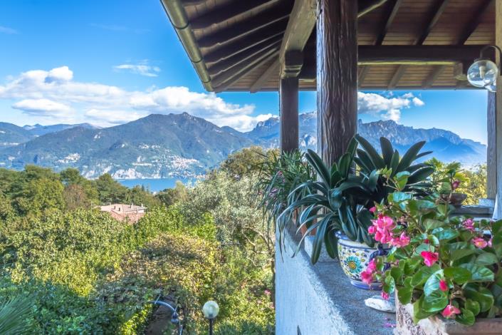 Image No.6-Villa / Détaché de 5 chambres à vendre à Menaggio