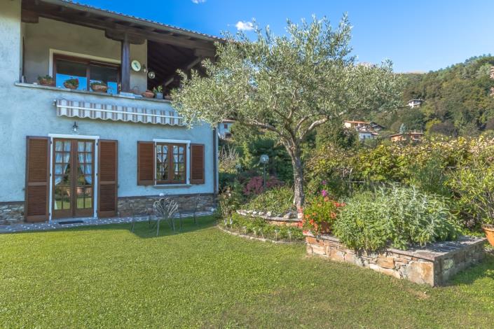 Image No.5-Villa / Détaché de 5 chambres à vendre à Menaggio