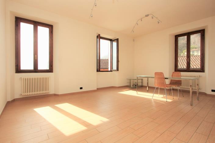 Image No.6-Appartement de 3 chambres à vendre à Gravedona