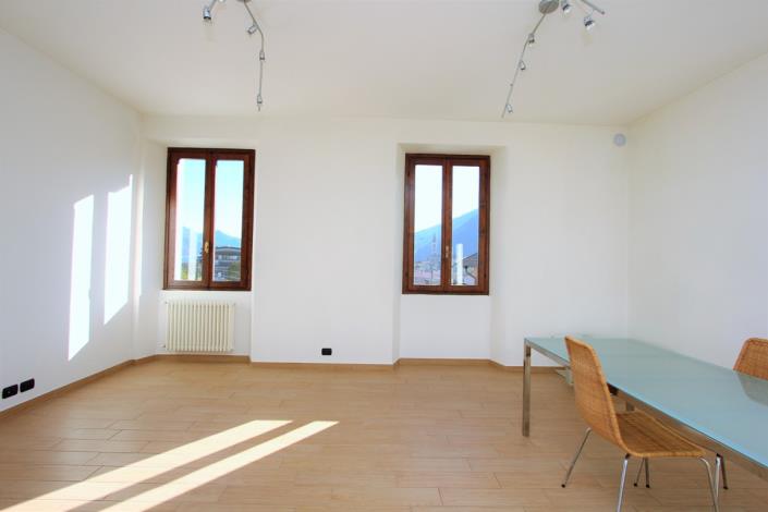 Image No.10-Appartement de 3 chambres à vendre à Gravedona