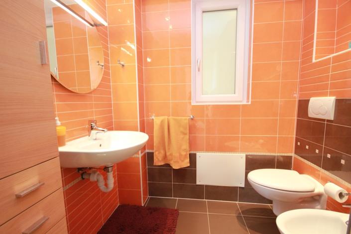 Image No.17-3 Bed Apartment for sale