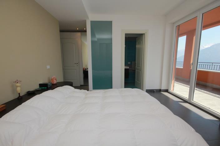 Image No.15-3 Bed Apartment for sale