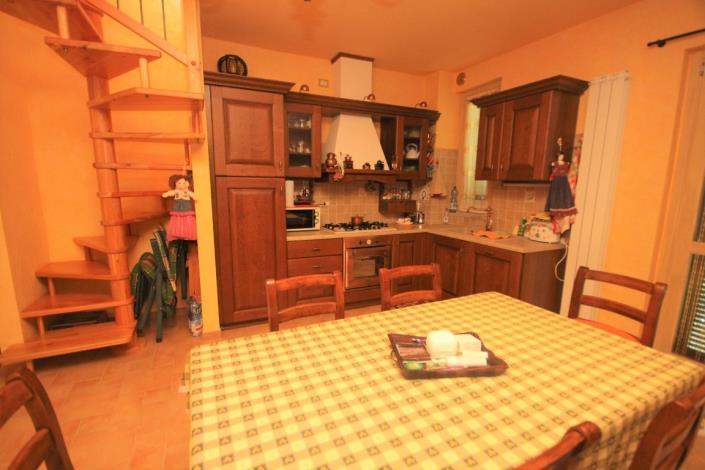 Image No.16-2 Bed Apartment for sale