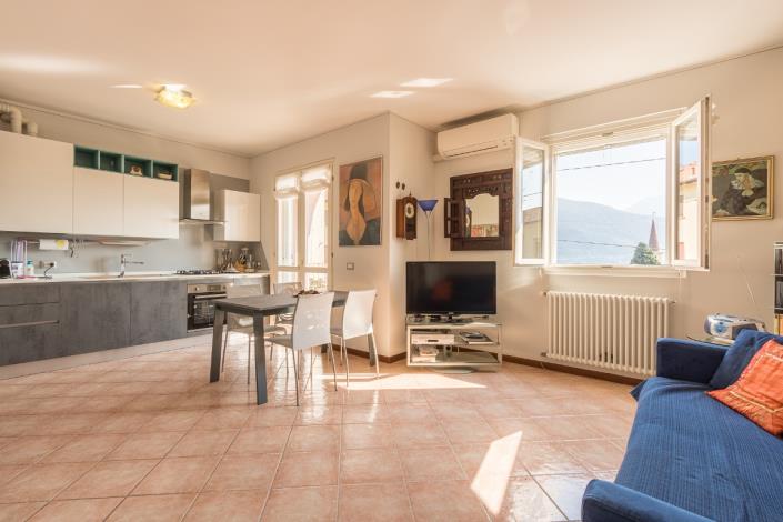 Image No.6-Appartement de 2 chambres à vendre à Pianello Del Lario
