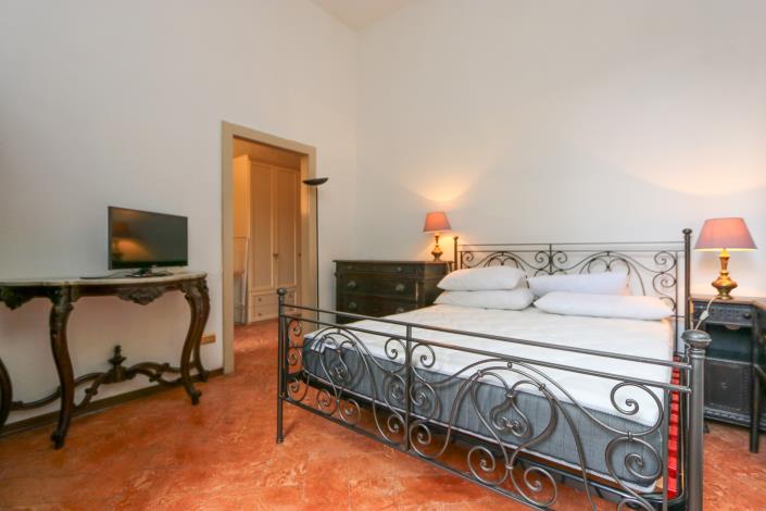 Image No.23-2 Bed Apartment for sale