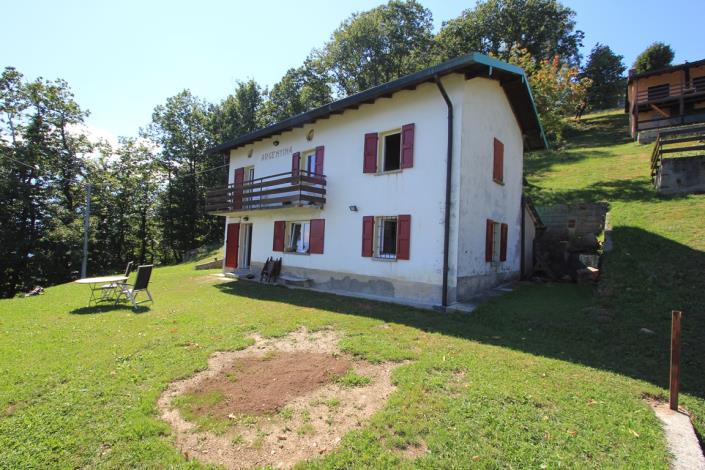 Image No.3-Chalet de 3 chambres à vendre à Gravedona