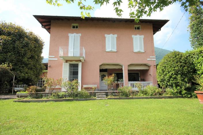 Image No.6-Villa de 6 chambres à vendre à Tremezzina