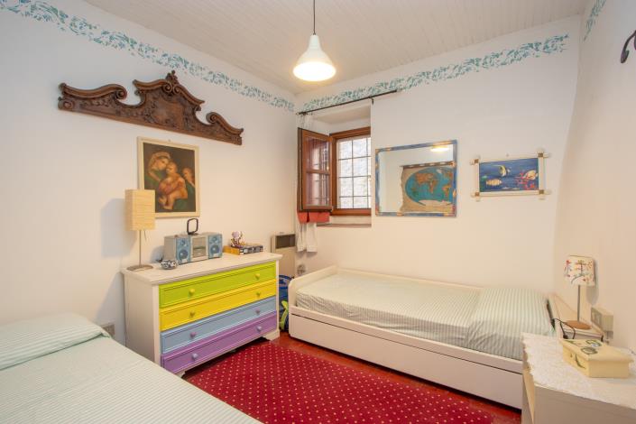 Image No.22-3 Bed House for sale