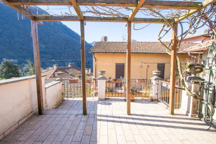 Image No.3-3 Bed House for sale