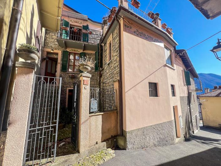 Image No.4-3 Bed House for sale