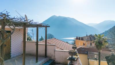 1 - Argegno, House