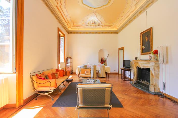 Image No.8-3 Bed Apartment for sale