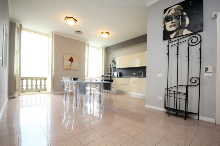 Image No.1-Appartement de 3 chambres à vendre à Menaggio