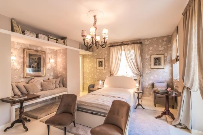 Image No.12-3 Bed House for sale