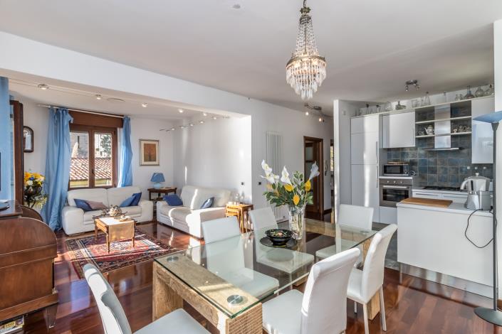 Image No.11-3 Bed Apartment for sale