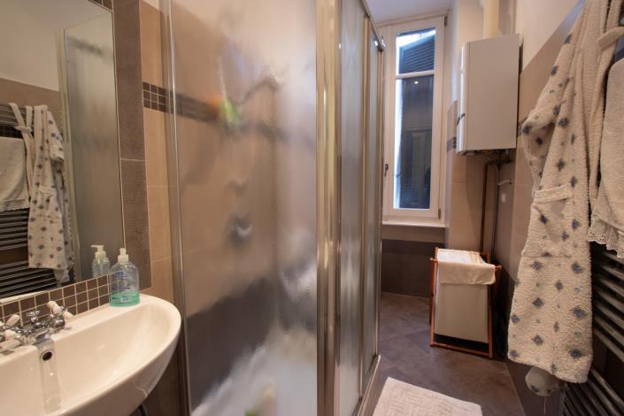 Image No.12-3 Bed Apartment for sale