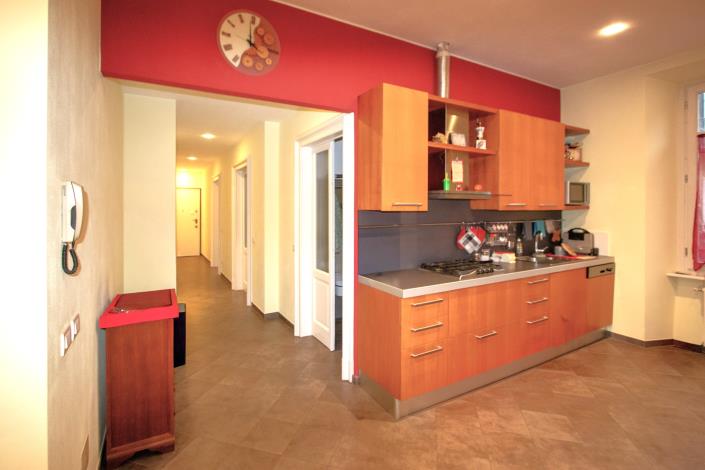 Image No.9-3 Bed Apartment for sale