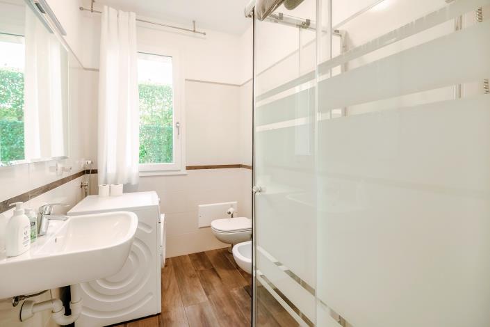 Image No.22-2 Bed Apartment for sale