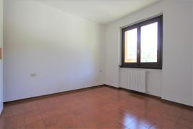 Image No.5-Appartement de 2 chambres à vendre à Menaggio