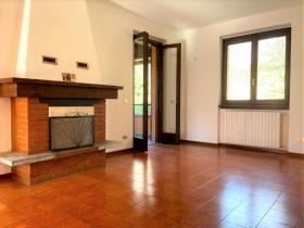 Image No.7-Appartement de 2 chambres à vendre à Menaggio