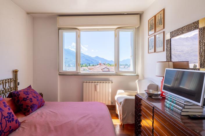 Image No.12-3 Bed Apartment for sale