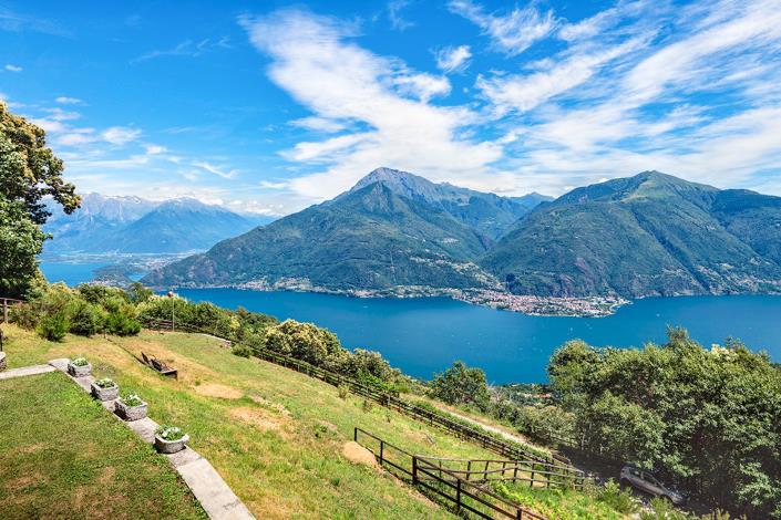 Image No.5-Villa de 4 chambres à vendre à Cremia