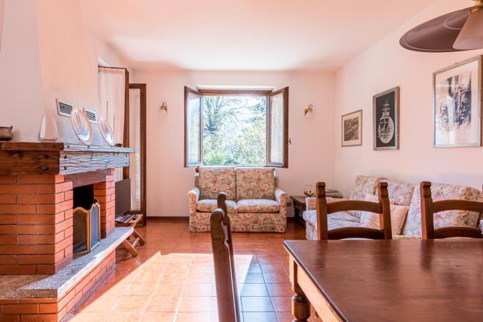 Image No.2-Appartement de 2 chambres à vendre à Menaggio