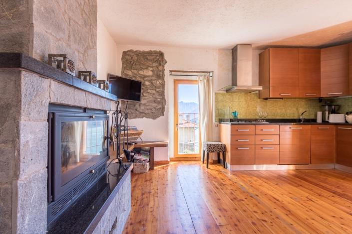 Image No.4-Appartement de 2 chambres à vendre à Pianello Del Lario