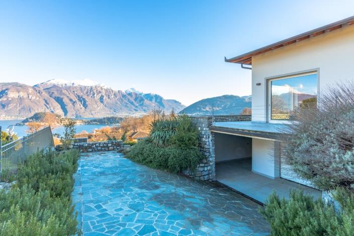 Image No.12-5 Bed Villa for sale